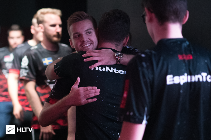 Deft：很羡慕Faker的3年合同 会好好表现提高出战亚运会的概率