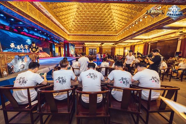 CSGO：Astralis官宣device回归，阿汤哥谈心病